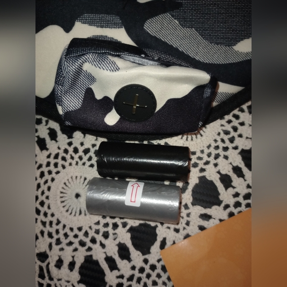 NWT The Do Gooders Dog vest harness leash set with poop bag pocket Size … - Picture 3 of 3